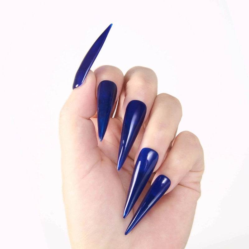 Sapphire Claws - Adusk